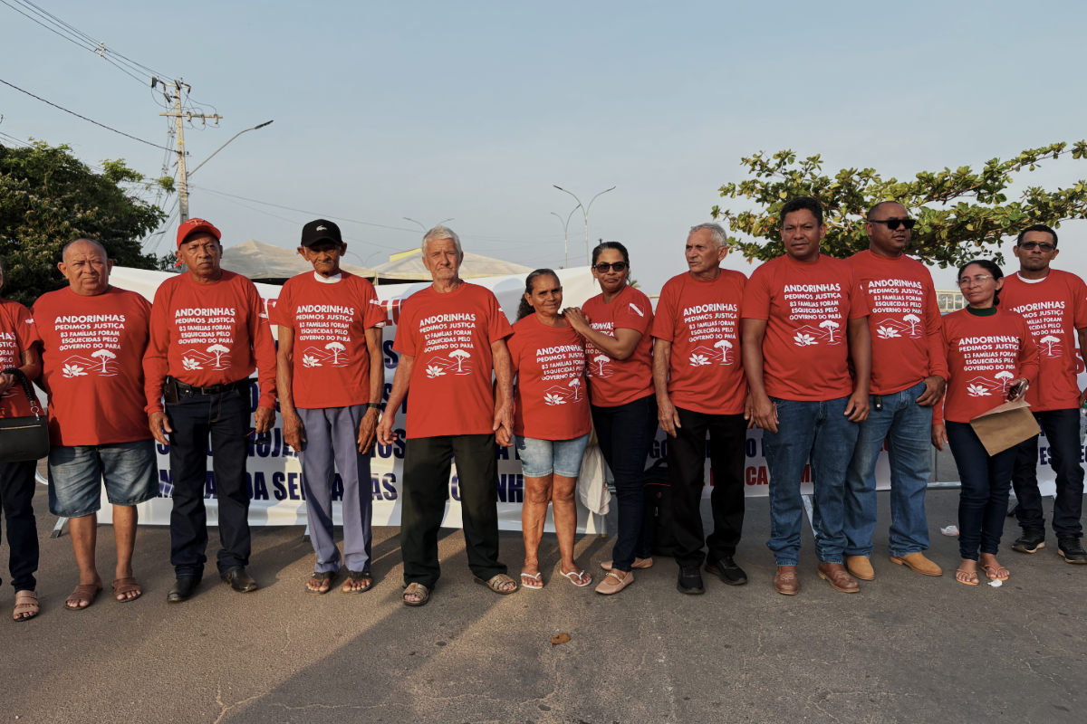 Moradores da Serra das Andorinhas cobram reassentamento durante visita de Lula